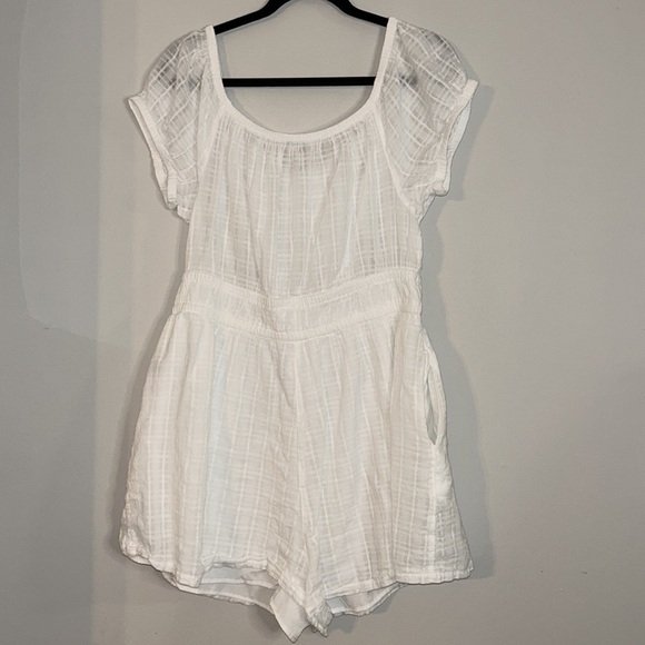 American Eagle Gauze Romper Size XL​​ - Picture 6 of 8